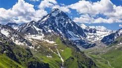 蓄勢待發！新疆文化旅遊投資集團備戰“十一(yī / yì ／yí)”黃金周
